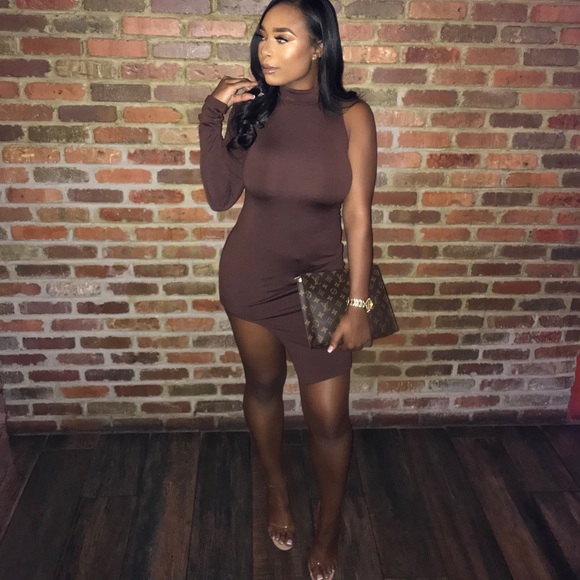 Brown One Arm Midi Dress - Picture 5 of 5